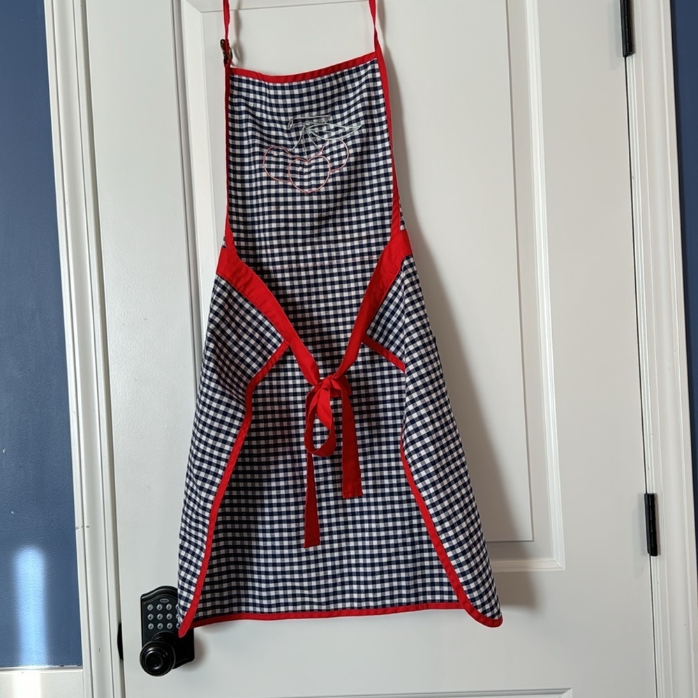 Kitchen Apron Spring Cherry Apron blue plaid with gold ring adjustable neck - Picture 8 of 8